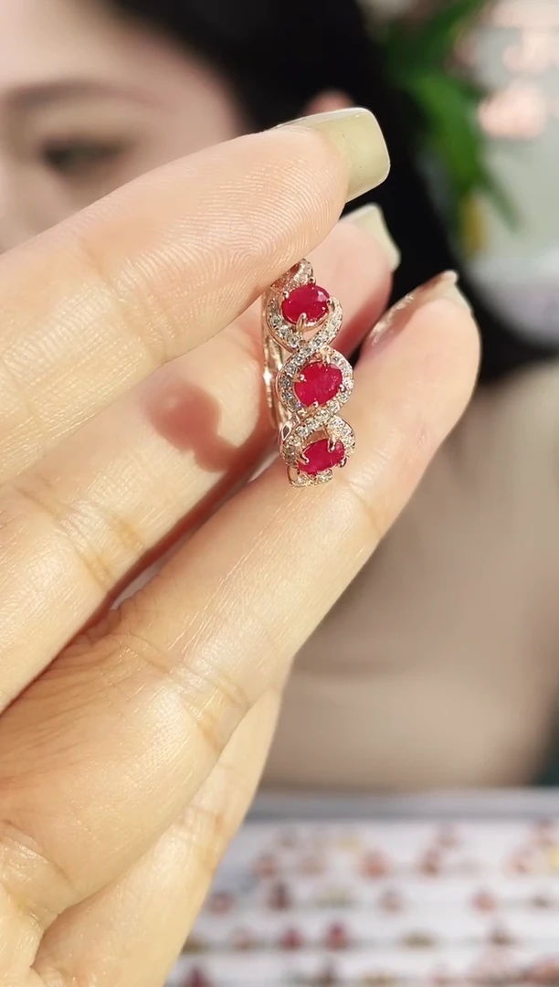 银S925镶嵌戒指红宝石戒指