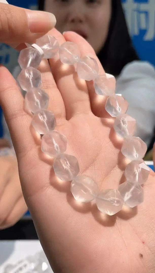 【闪购商品】水晶手链未镶嵌28号奶白金单圈