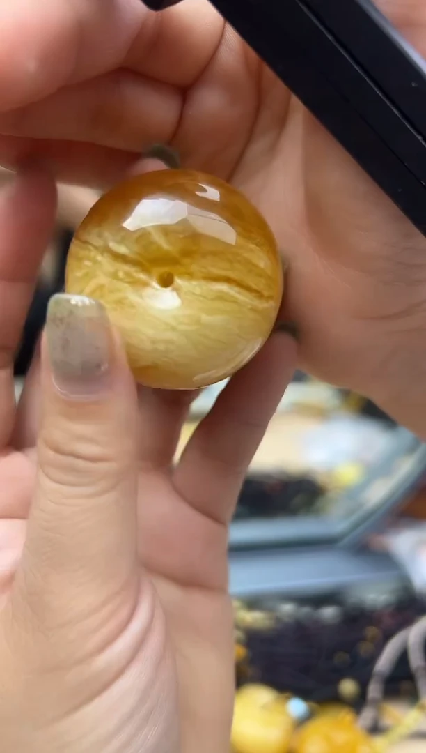 未镶嵌蜜蜡裸石蜜蜡吊坠