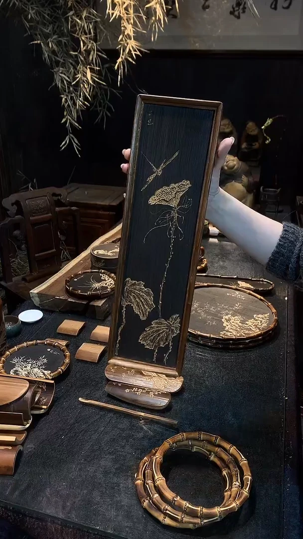 妙**咪长方形莲蓬蜻蜓荷叶檀香木挂画....