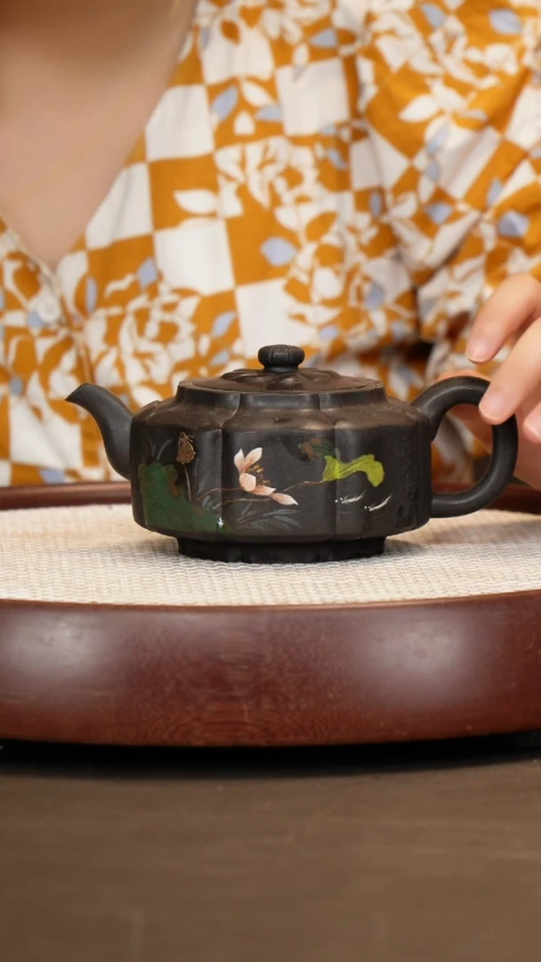 茶壶紫砂【惠海勤】云雾沉香泥筋纹周盘   360CC