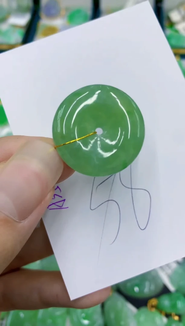 翡翠未镶嵌颈饰11111111111