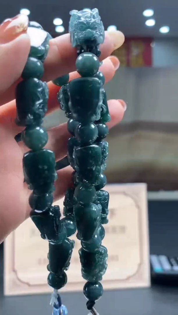 【闪购商品】定制翡翠未镶嵌多样性发货【只发一件】*q16