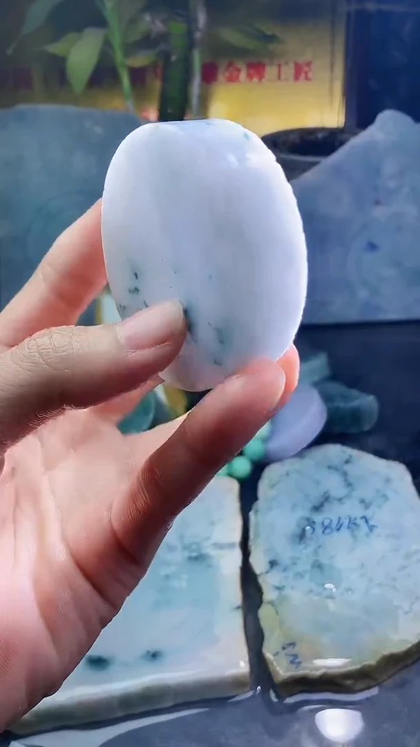 未镶嵌挂件翡翠小雨65