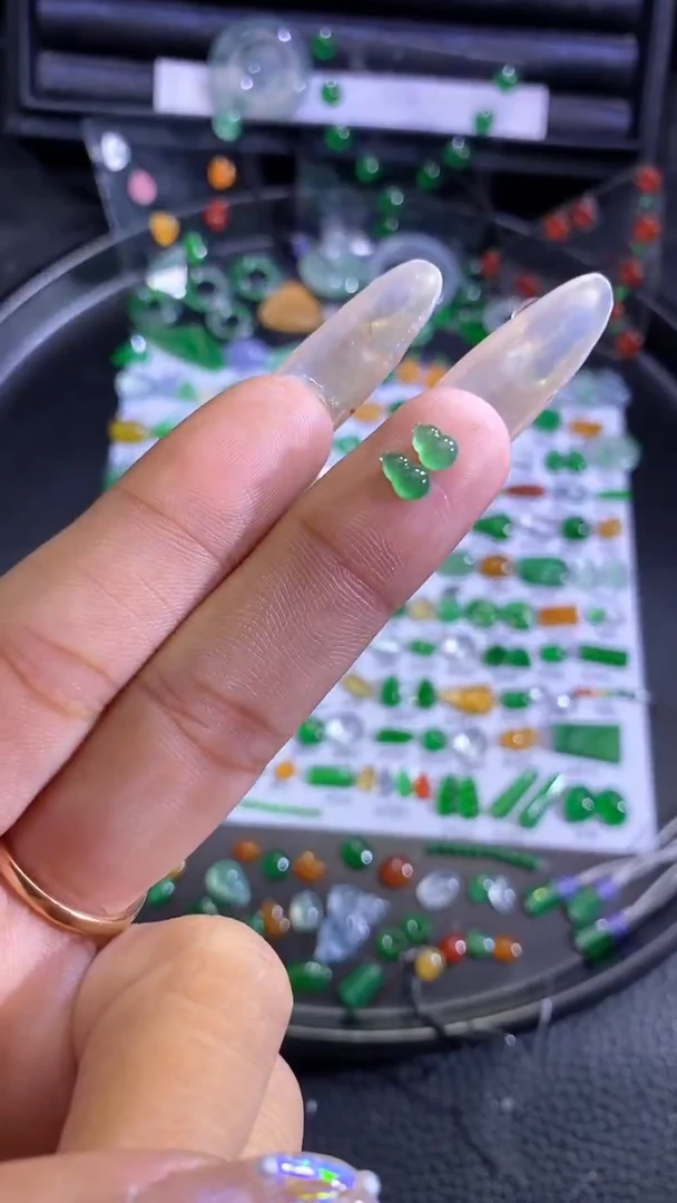 未镶嵌挂件翡翠葫芦