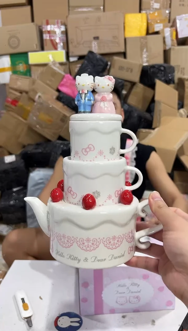 瓷片原盒结婚kt猫蛋糕茶壶