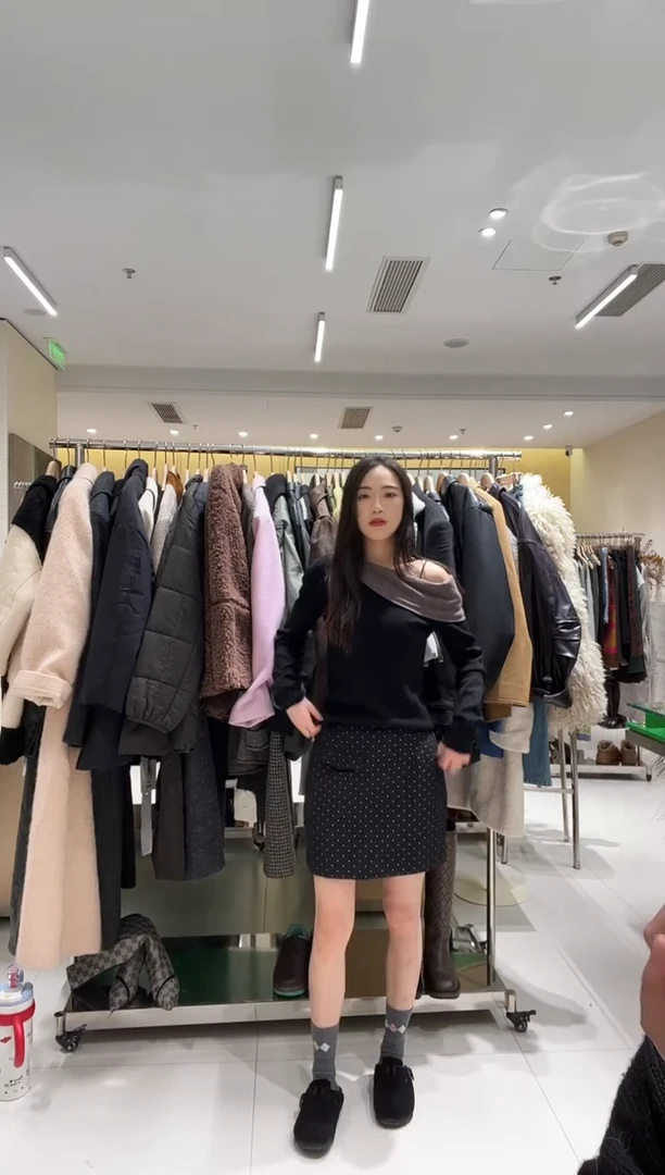 VICA黑色波点半裙 S最后一件