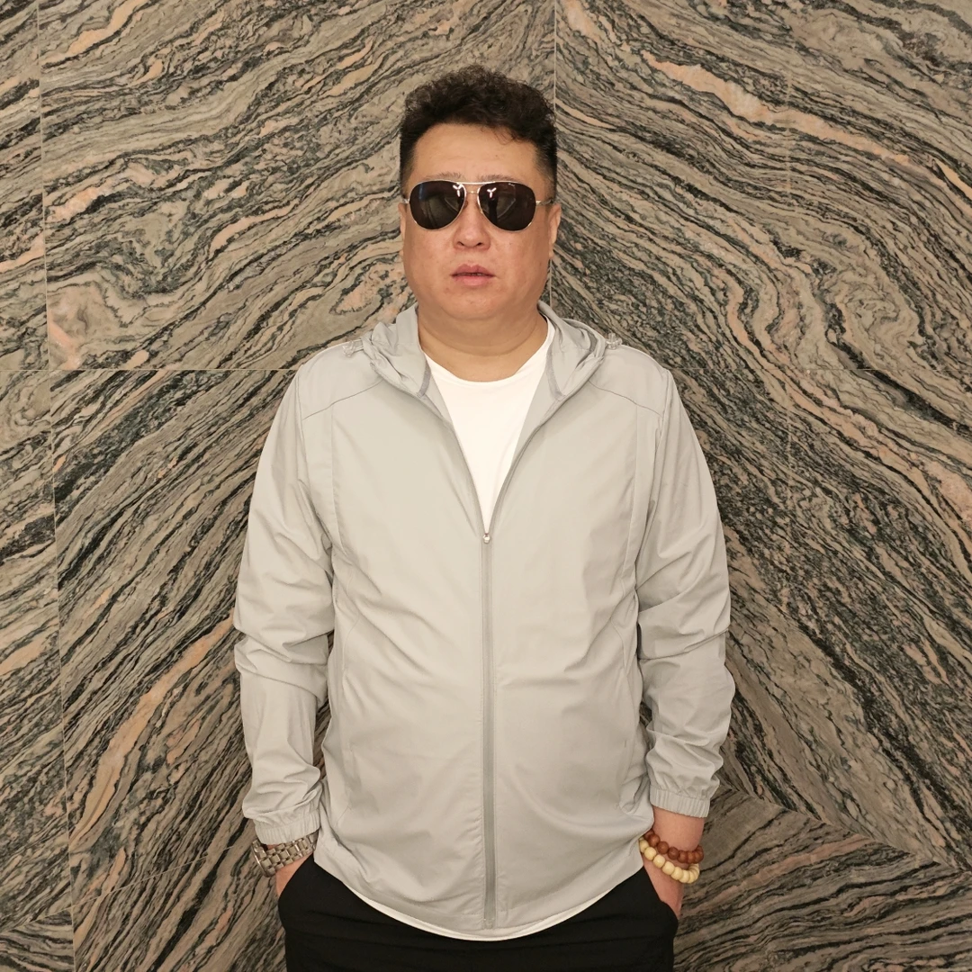 大码男士夏季时尚百搭透气连帽轻薄速干休闲男防晒衣男款防晒服WT
