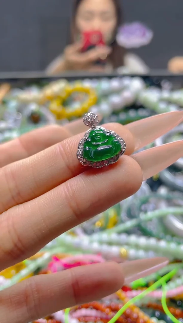 颈饰未镶嵌翡翠/Z/翡翠A货，一件也是批发价