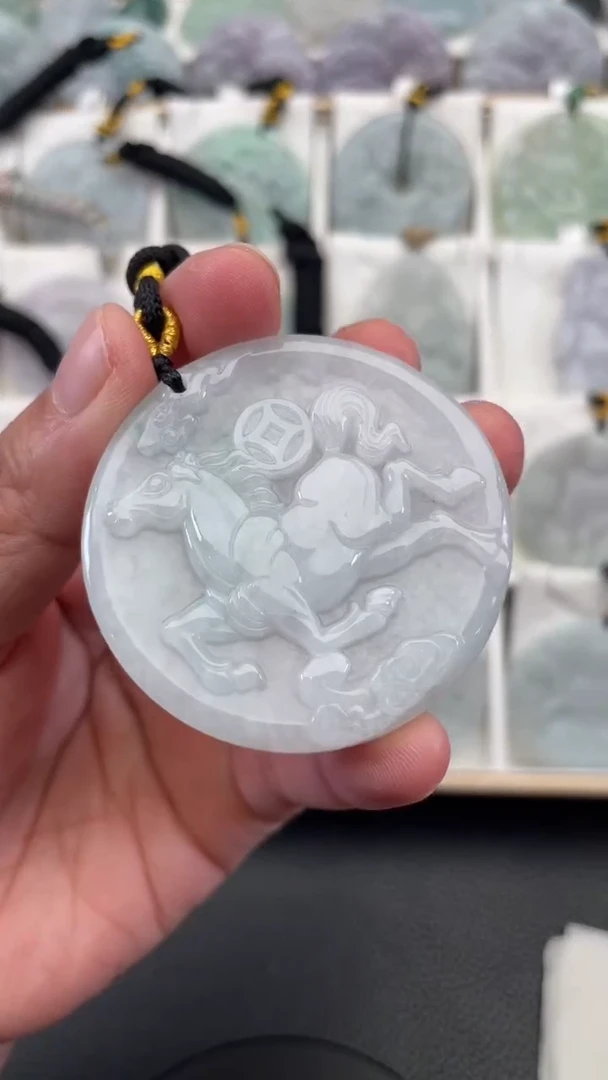 颈饰未镶嵌翡翠天然缅甸翡翠A货171