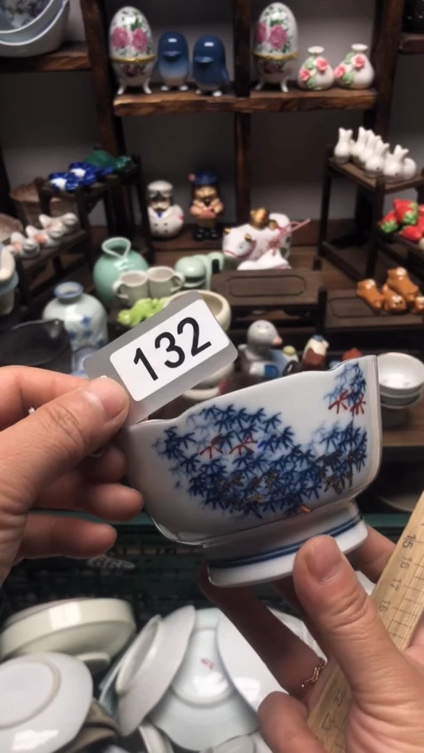 瓷片A龙华精品陶瓷店