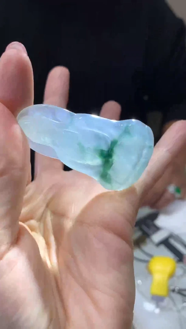 颈饰未镶嵌翡翠|不退不换