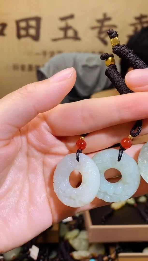 和田玉未镶嵌颈饰多样性随机发货拍一单发一件11