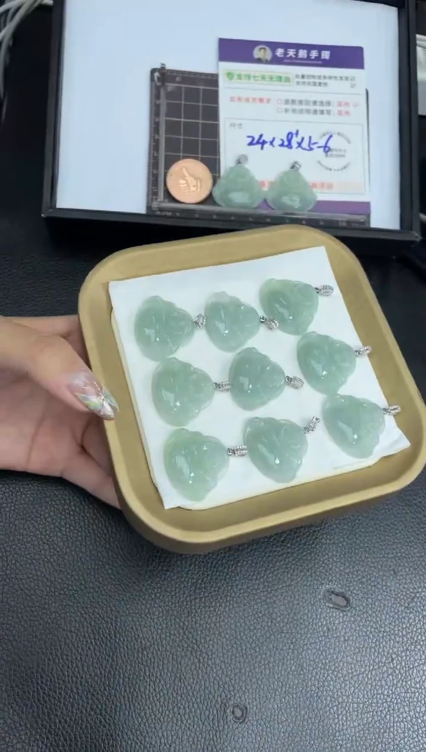 翡翠挂件银S925镶嵌佛公FL7配绳/多样性发其一CP