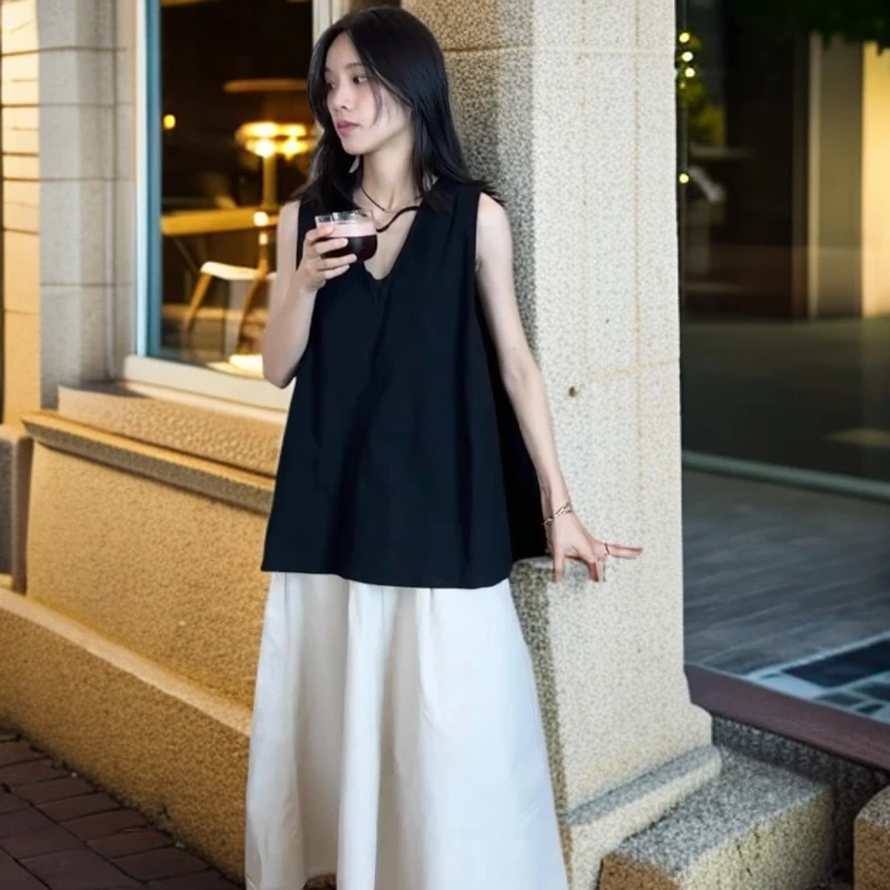 前后两穿韩版百搭宽松V领无袖上衣夏季休闲洋气减龄气质背心外穿