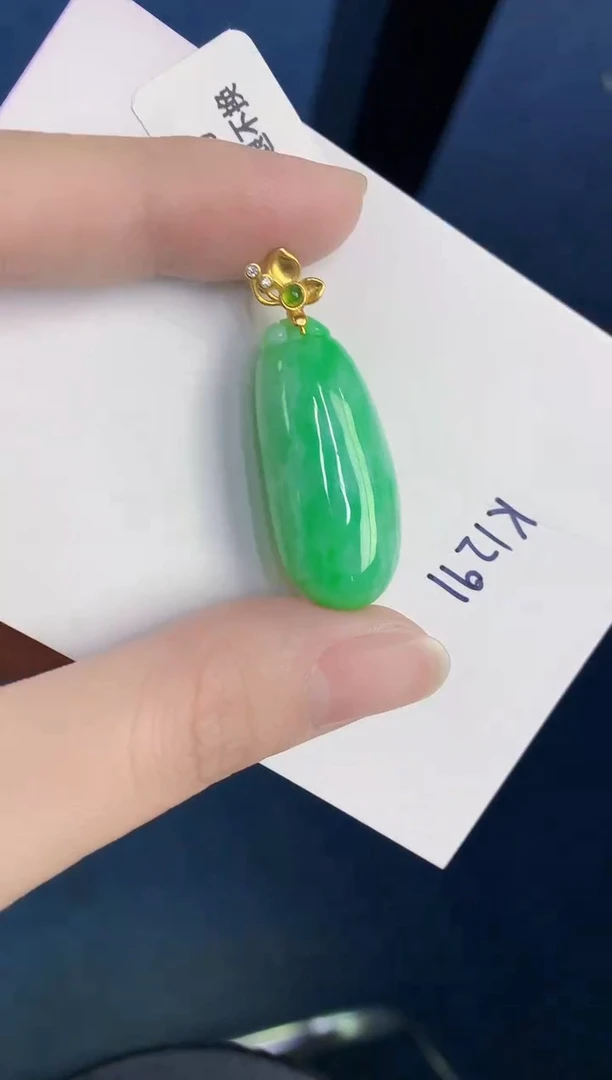 颈饰未镶嵌翡翠天然翡翠缅甸A货