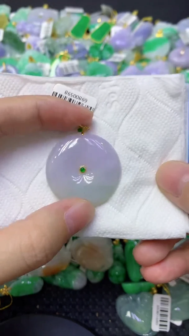 颈饰未镶嵌翡翠天然缅甸翡翠A货