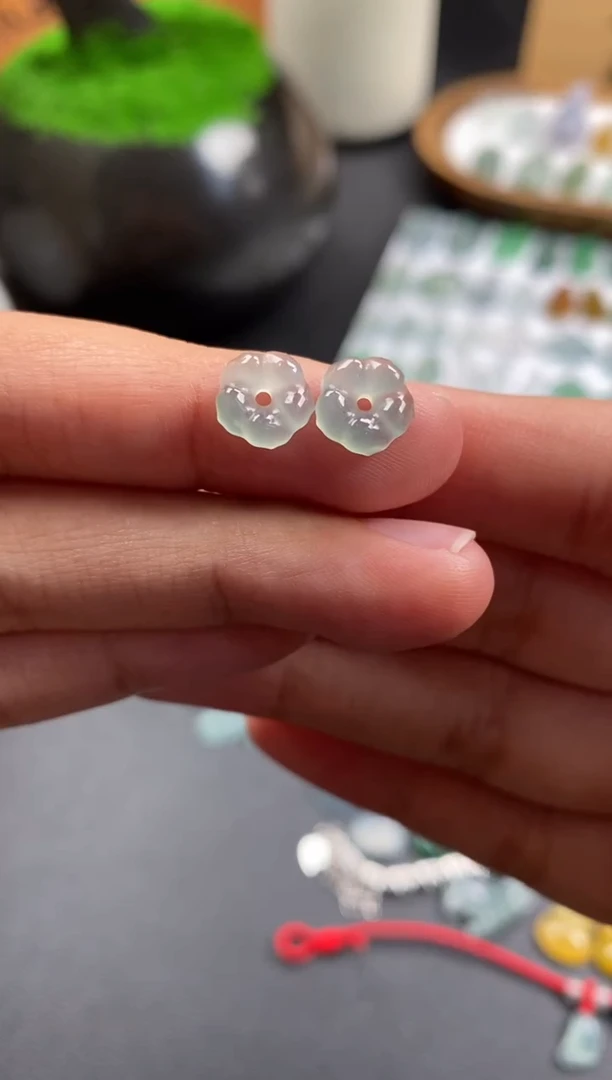 散珠翡翠冰种花花一对