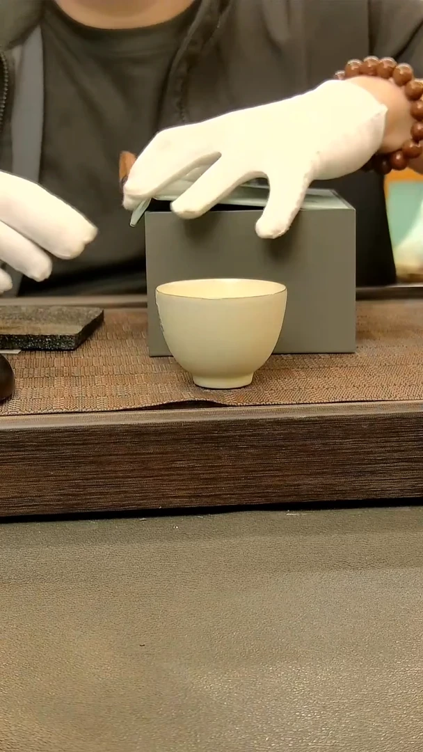 茶盏161=。。。。。。。