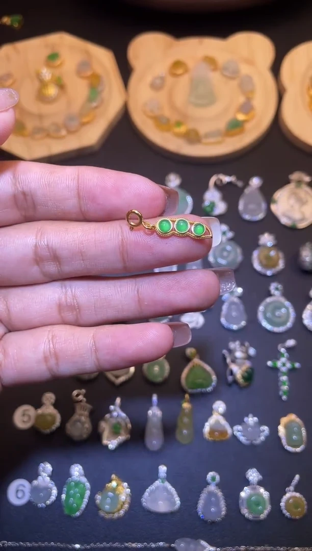 吊坠(不含链)银S925镶嵌翡翠1