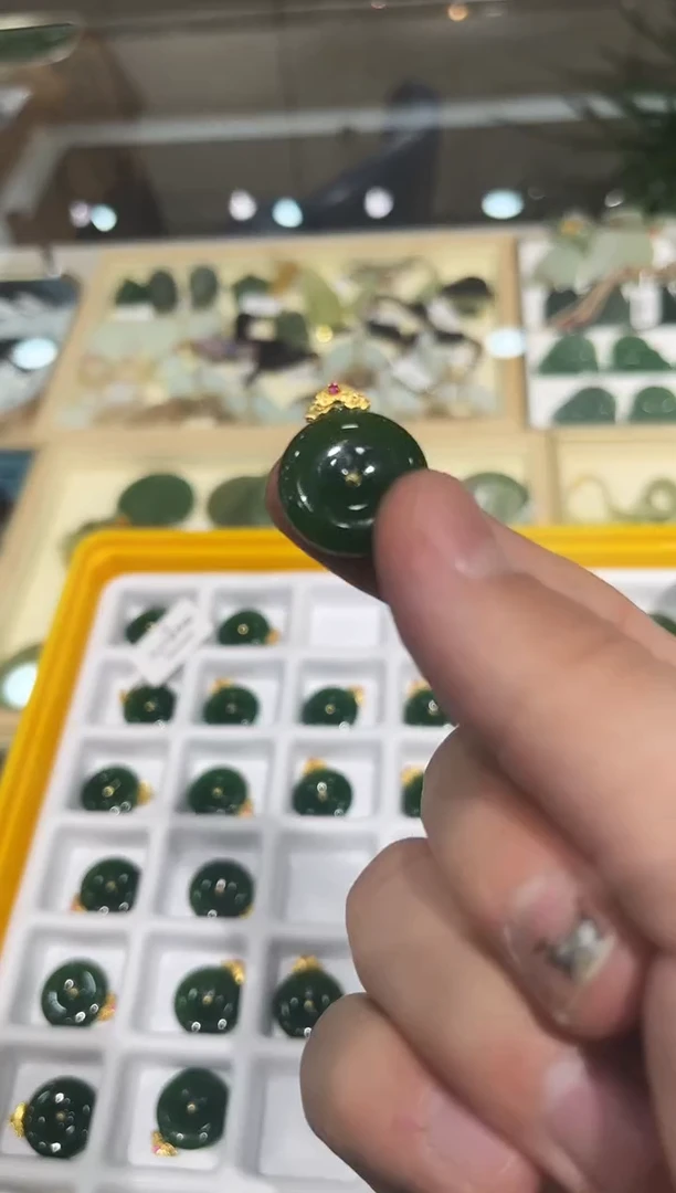 颈饰未镶嵌和田玉小艾多样性发货拍一发一