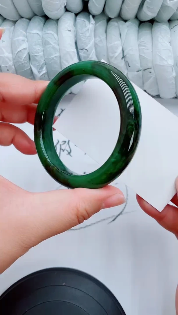 和田玉手镯未镶嵌A68-55-56