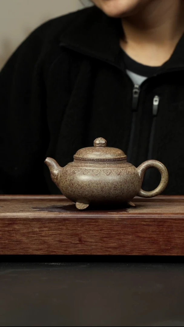 紫砂茶壶本绿柴烧 云肩如意