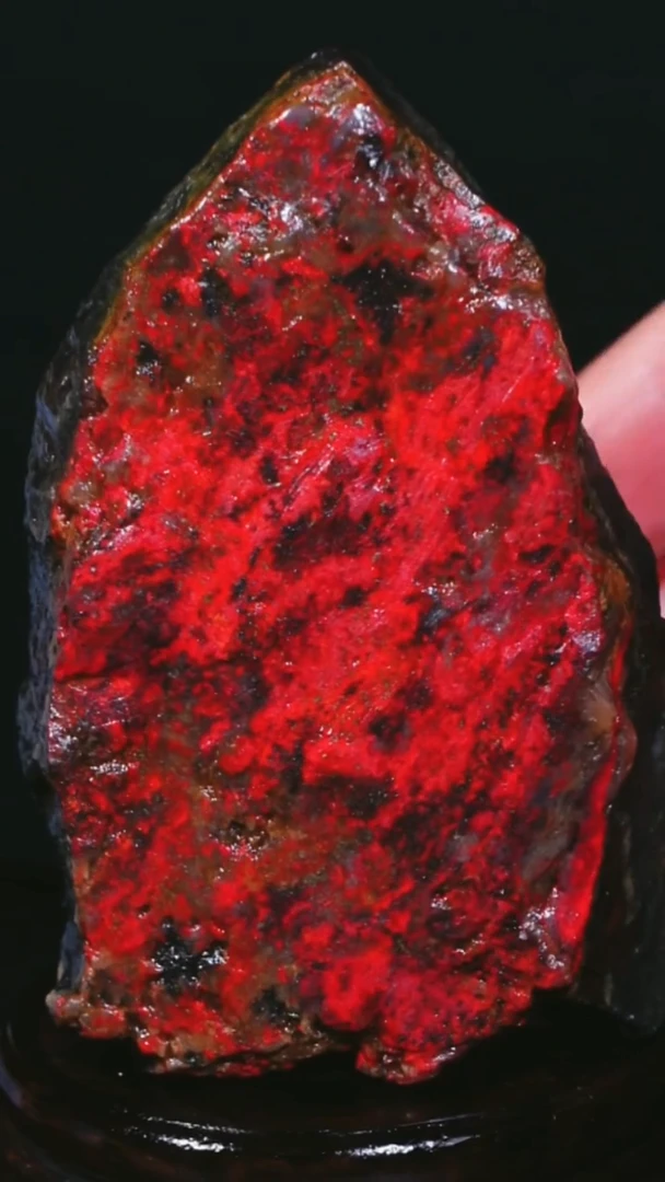 昌化石昌化鸡血石