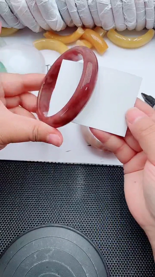 未镶嵌手镯石英质玉164-64-65