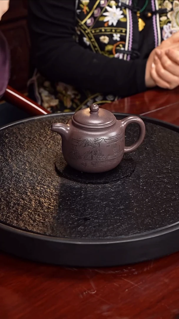 茶壶紫砂程辉  匏尊35 乾清段 340毫升 吴冠中