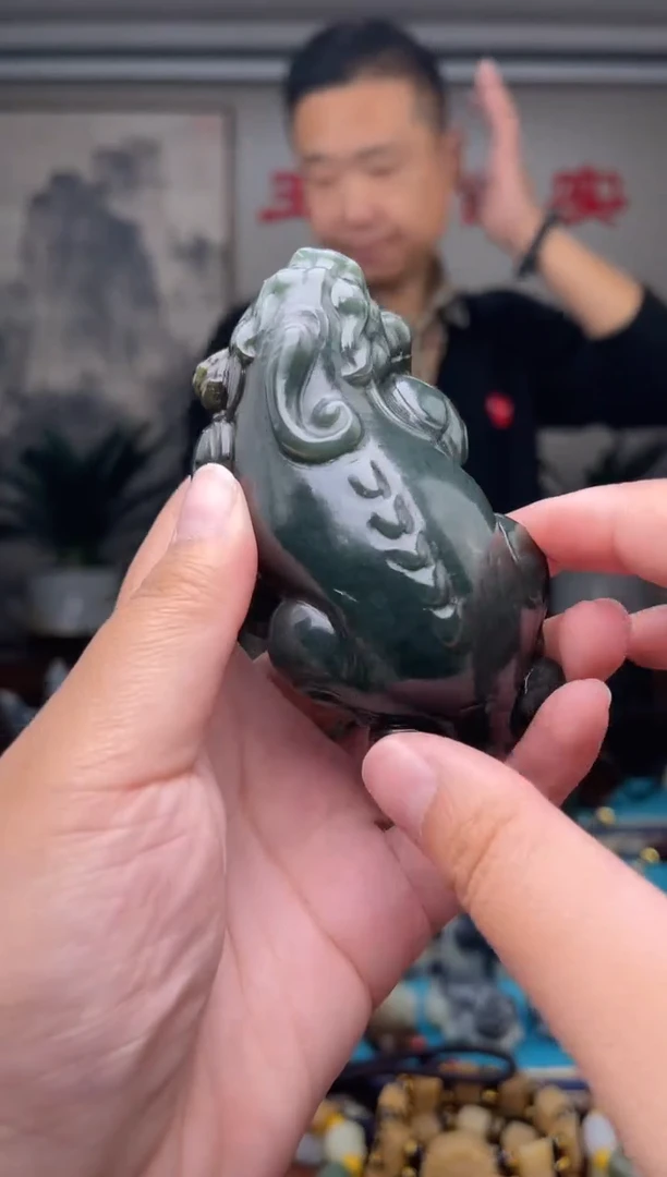 未镶嵌和田玉挂件1