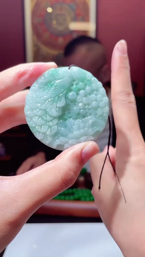 颈饰未镶嵌翡翠红**?X-@@YYZM121433