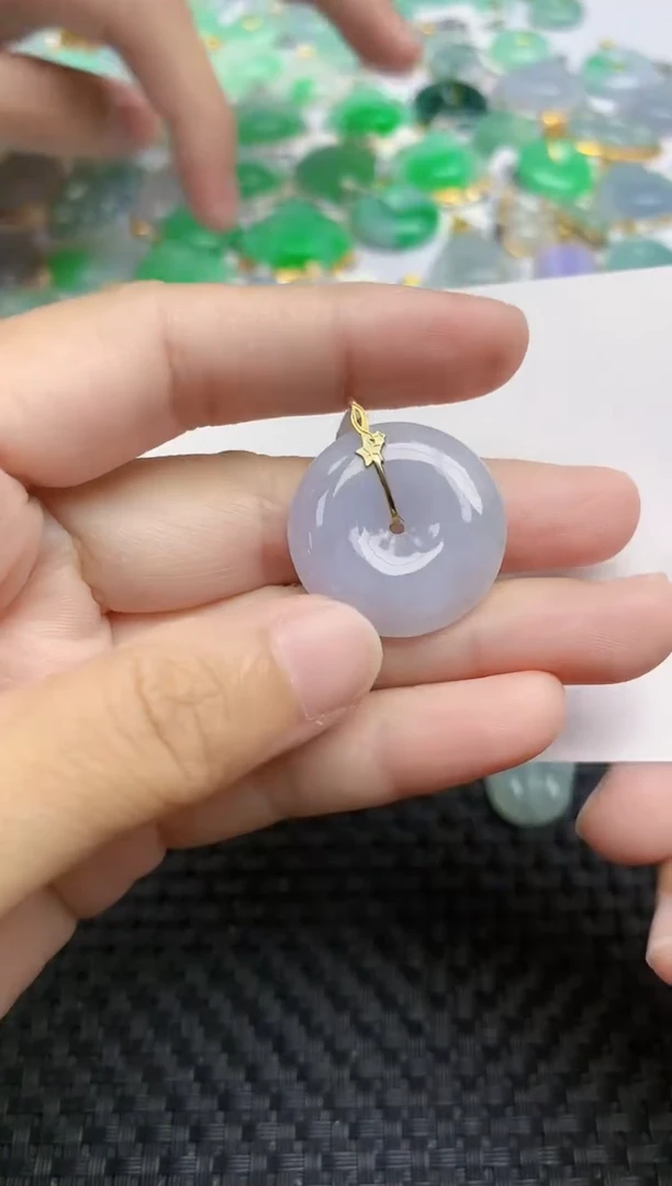 翡翠18K金镶嵌颈饰天然翡翠A货