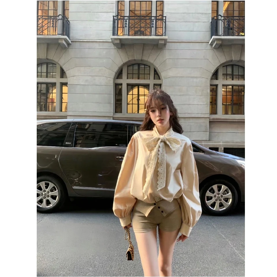 法式气质宽松设计感蕾丝花边系带衬衫上衣女搭配搭配百搭休闲短裤