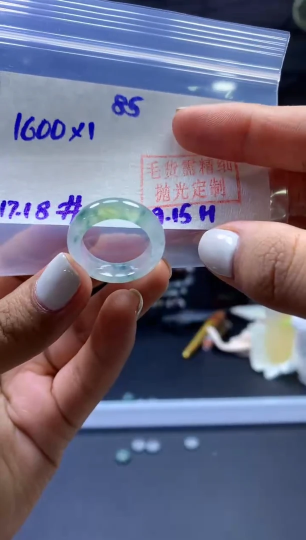 未镶嵌定制翡翠戒圈#1600元-毛货需精细抛光