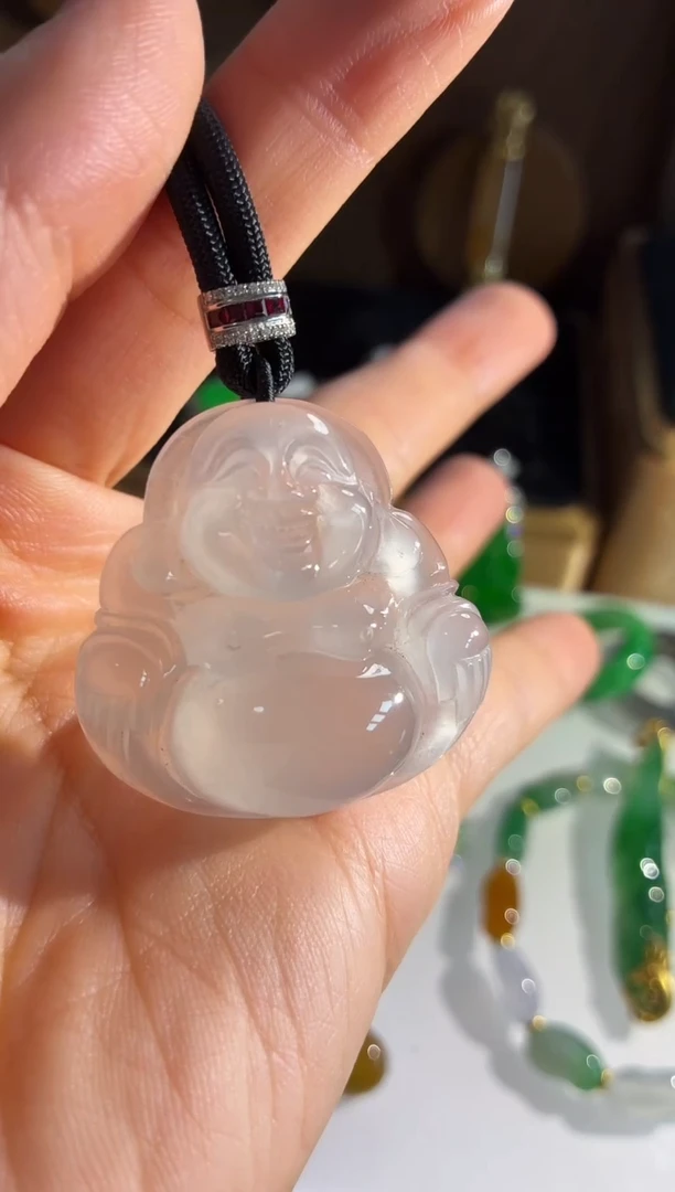 颈饰未镶嵌翡翠吊坠