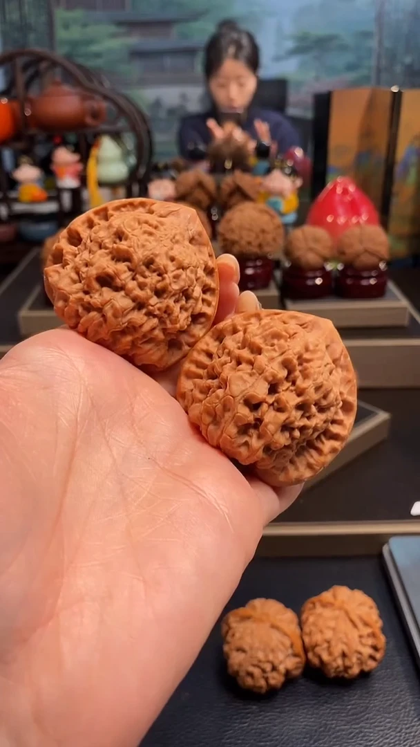 【闪购商品】文玩核桃把件H921官帽48