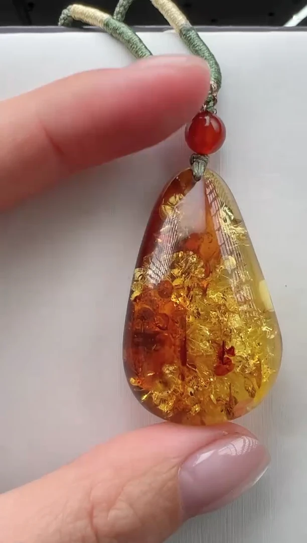 琥珀颈饰未镶嵌吊坠