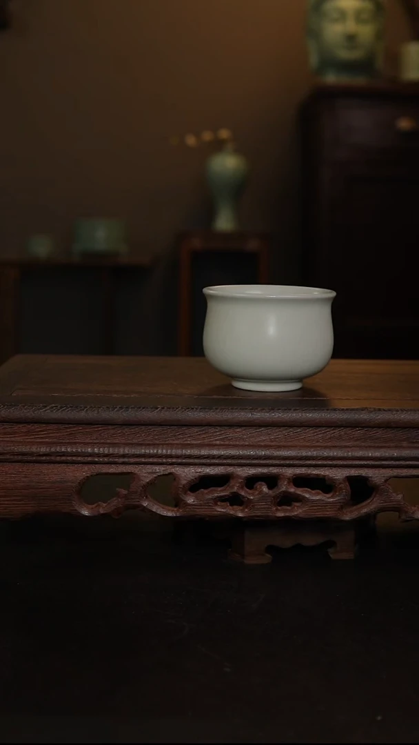 摆件王国奇手工月白玉兰杯 印章