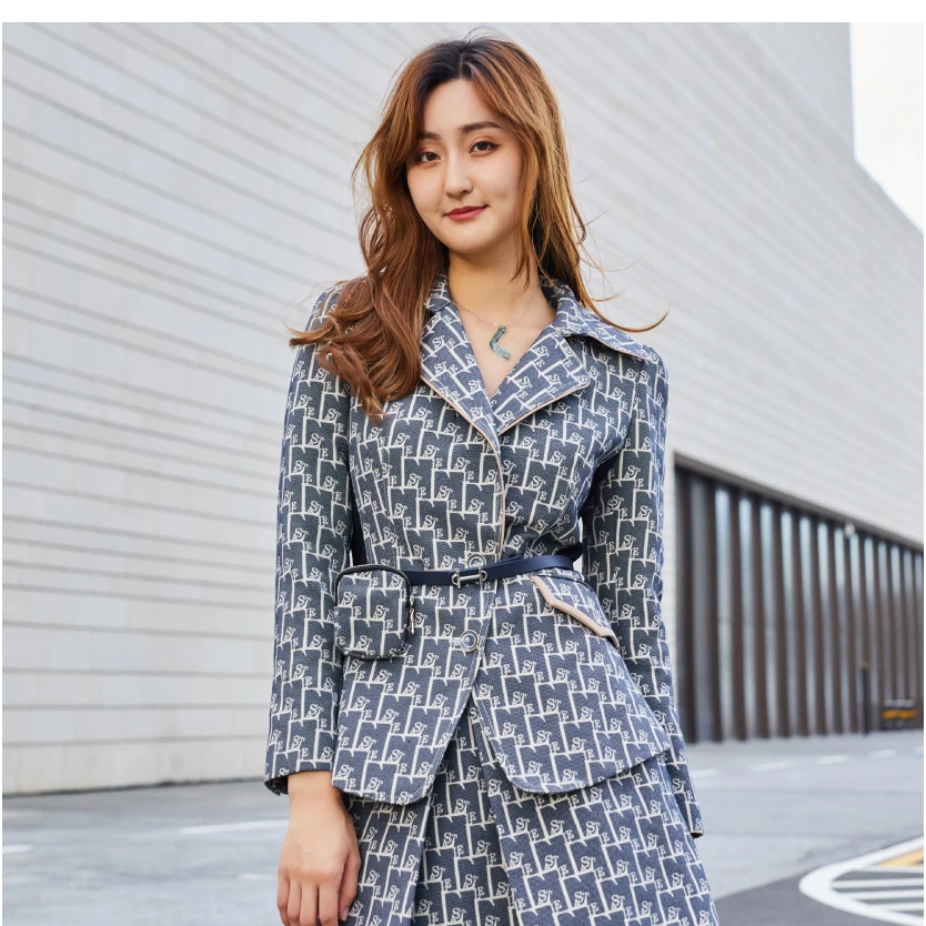 【宜宝】她翼秋季POLO领短外套简约小外套女士上衣EE5342333124