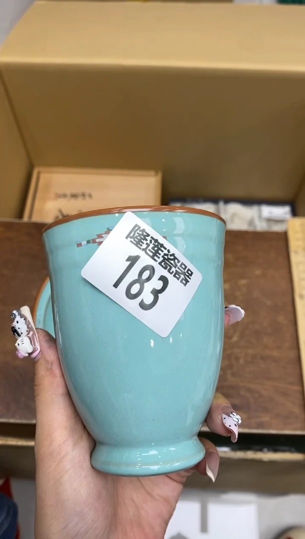 瓷片吉**意隆莲瓷器欢迎大家