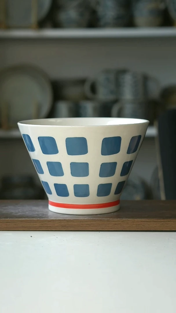 陶瓷微瑕日式画釉方格斗笠面碗18cm@4-2@