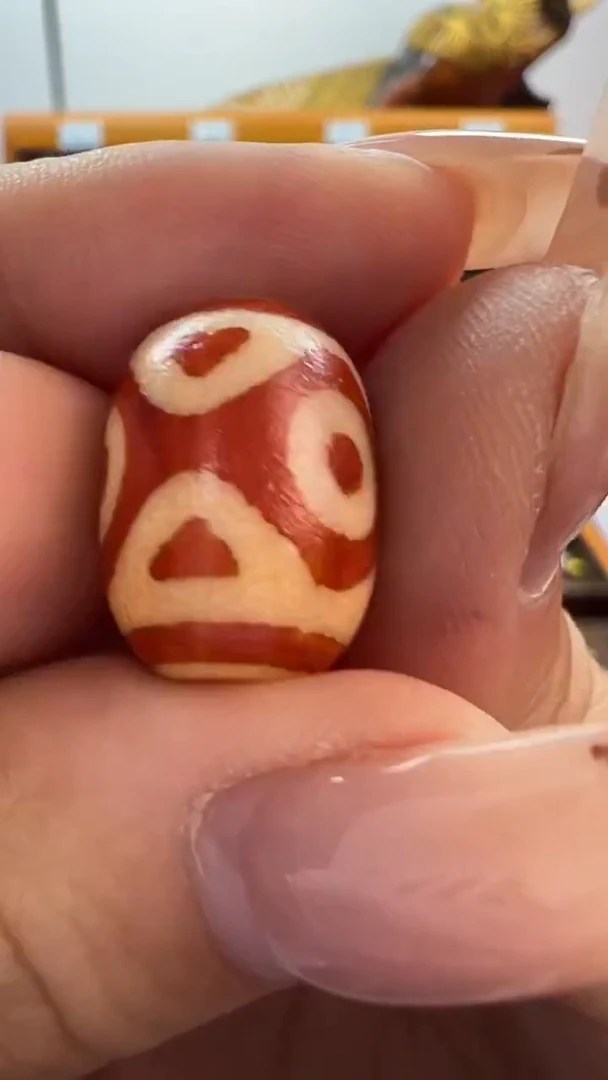 玛瑙/玉髓（覆膜）颈饰未镶嵌22微瑕随机发货