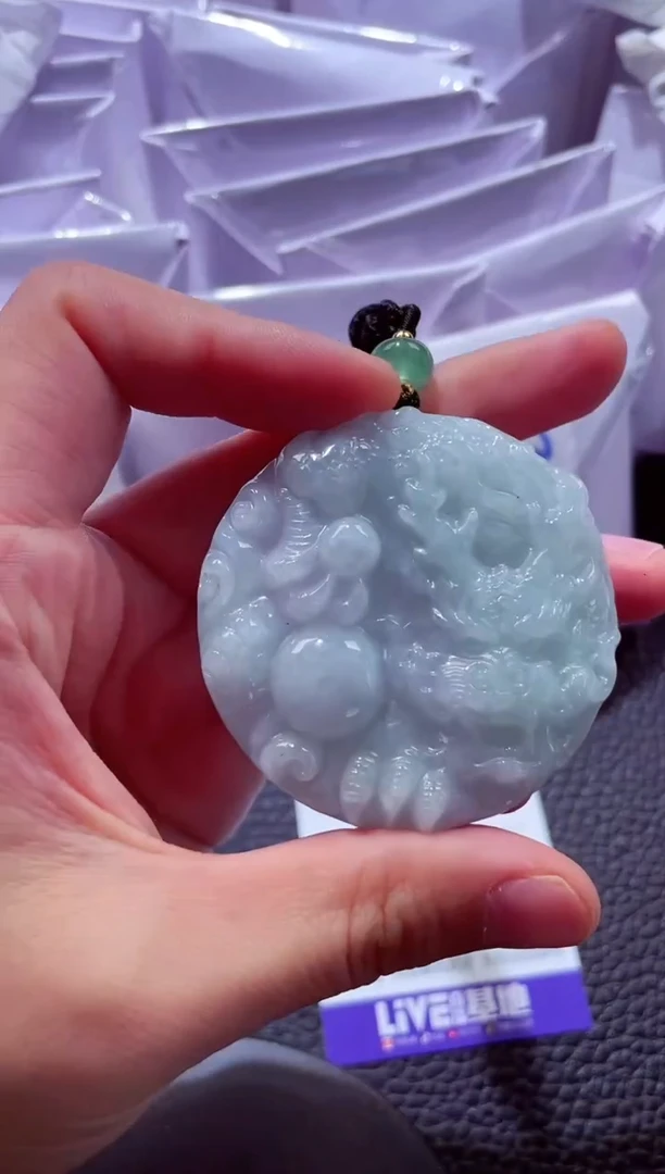 颈饰未镶嵌翡翠00004350