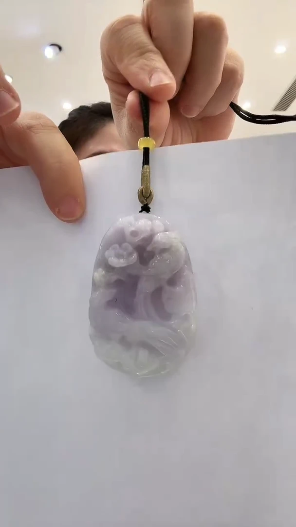 翡翠未镶嵌颈饰78