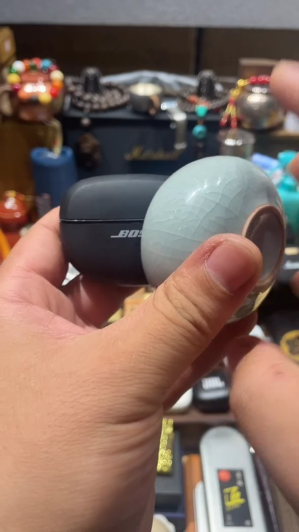 瓷片闪购商品 如图所示