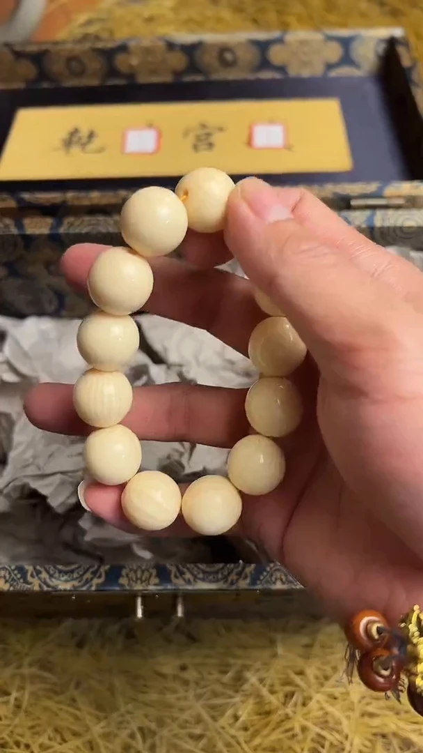 吊坠滴血莲花菩提三三甄选