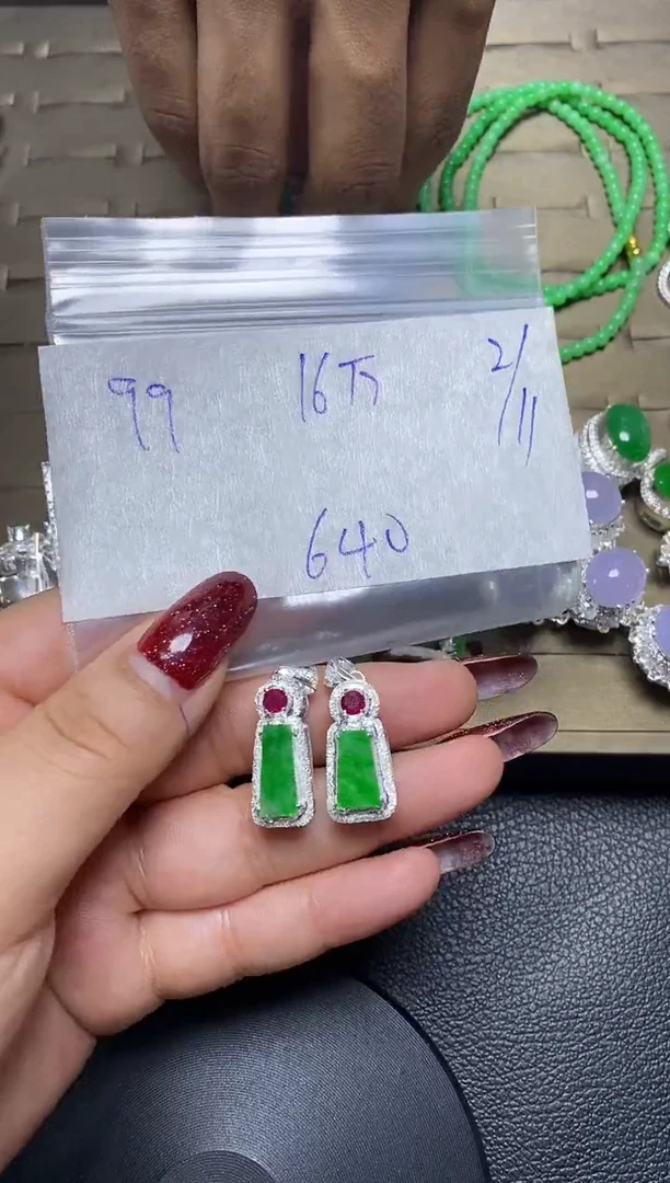 【闪购商品】定制翡翠未镶嵌·