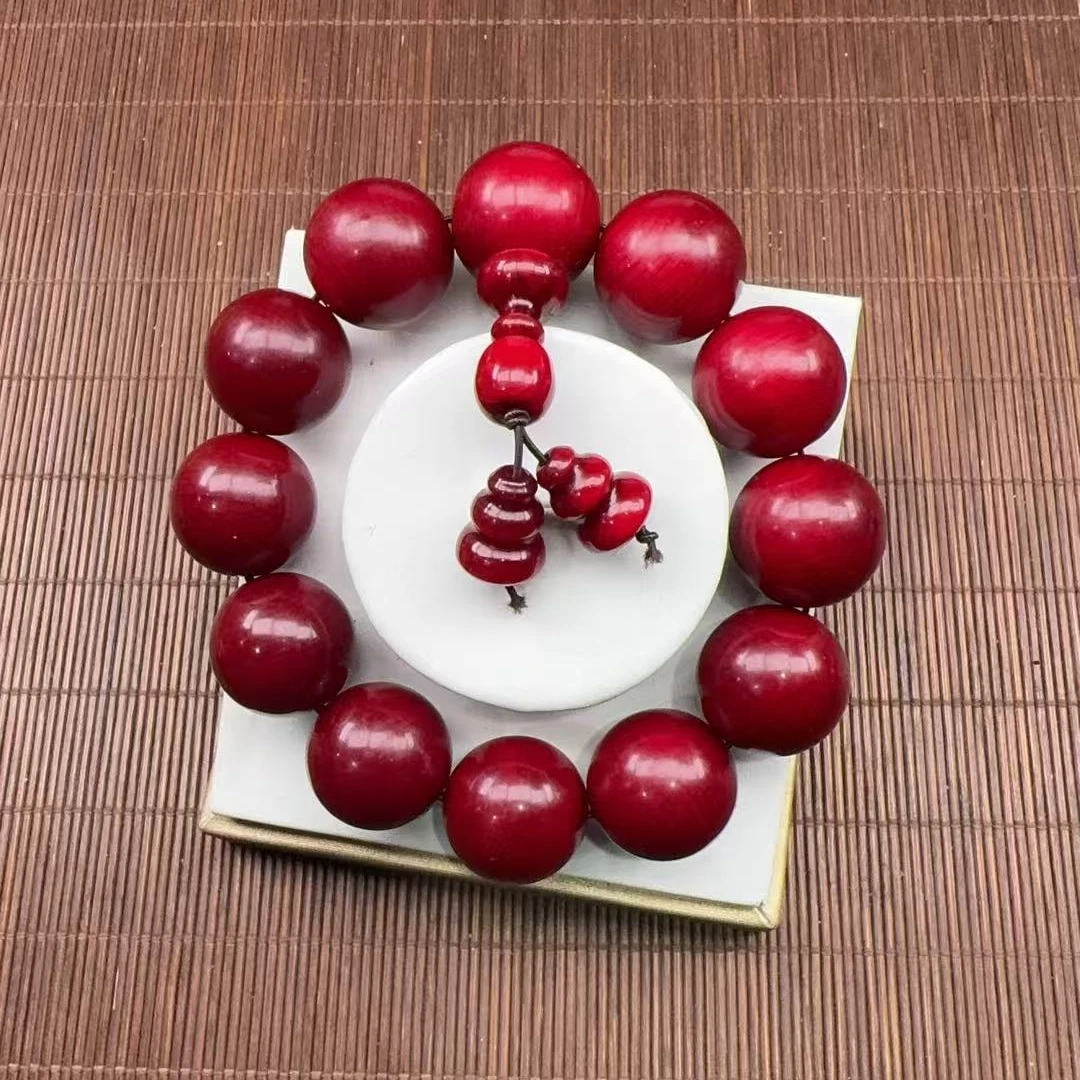 1303 红色高级手串 特色工艺品