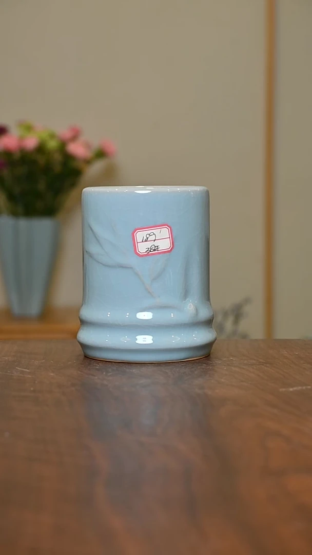 38#笔筒 天青 微瑕 无款